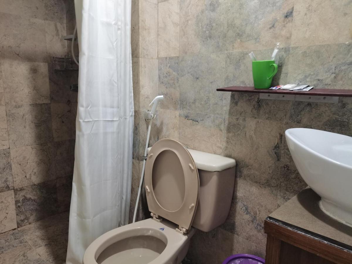 Accommodation Services 마카티 외부 사진